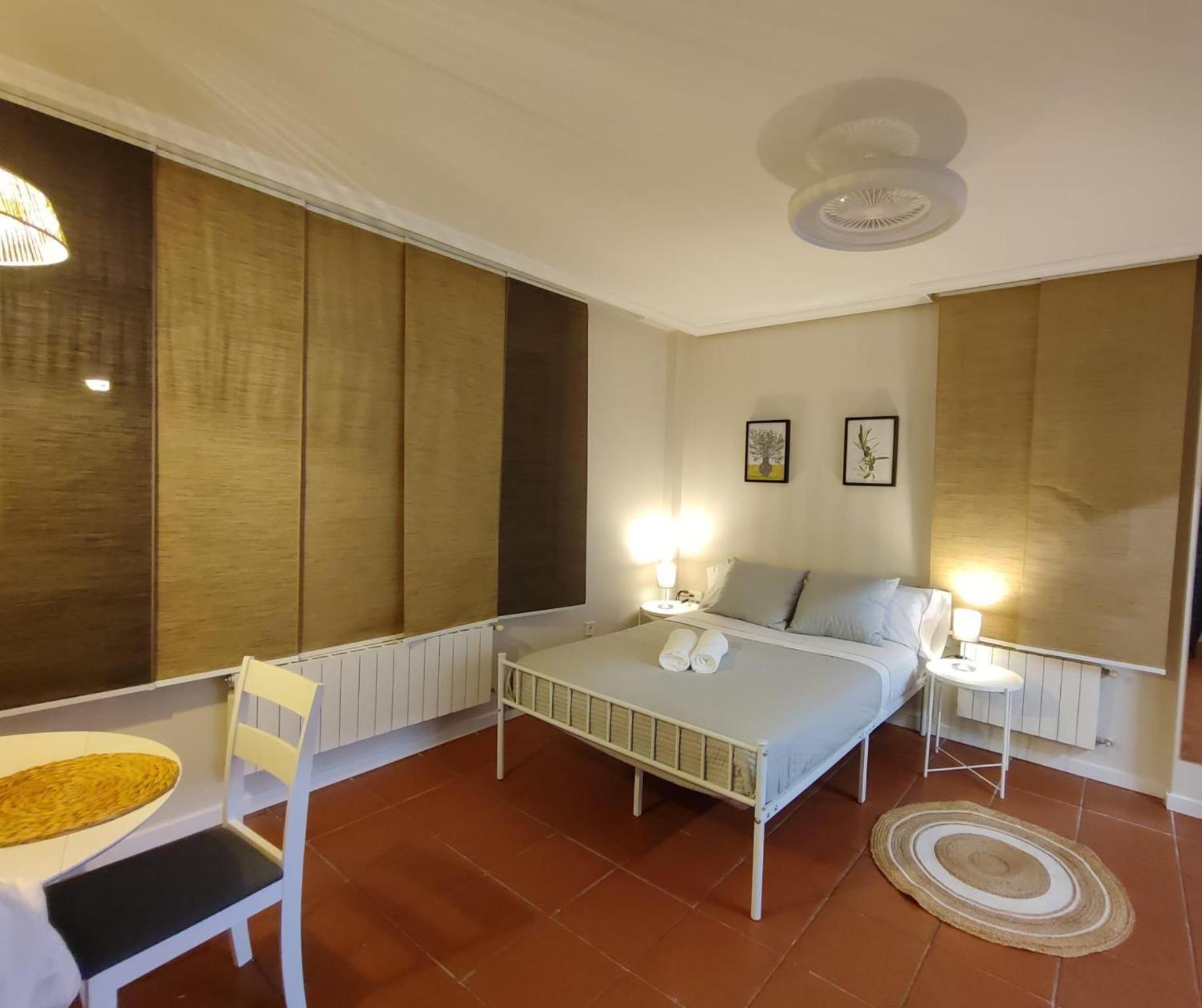 Apartamento Pequeno En 奧瑞翁 外观 照片